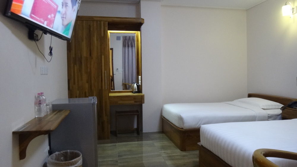 Chit Sayar Hotel Янгон Экстерьер фото